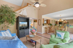 Tranquil 2BR Villa near Litchfield Beach